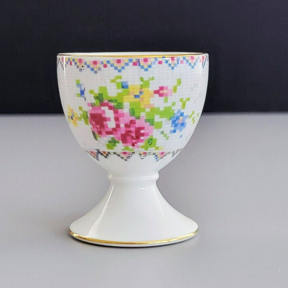 Vintage Royal Albert Petit Point Single Egg Cup, Pixel Floral, England c.1932-97